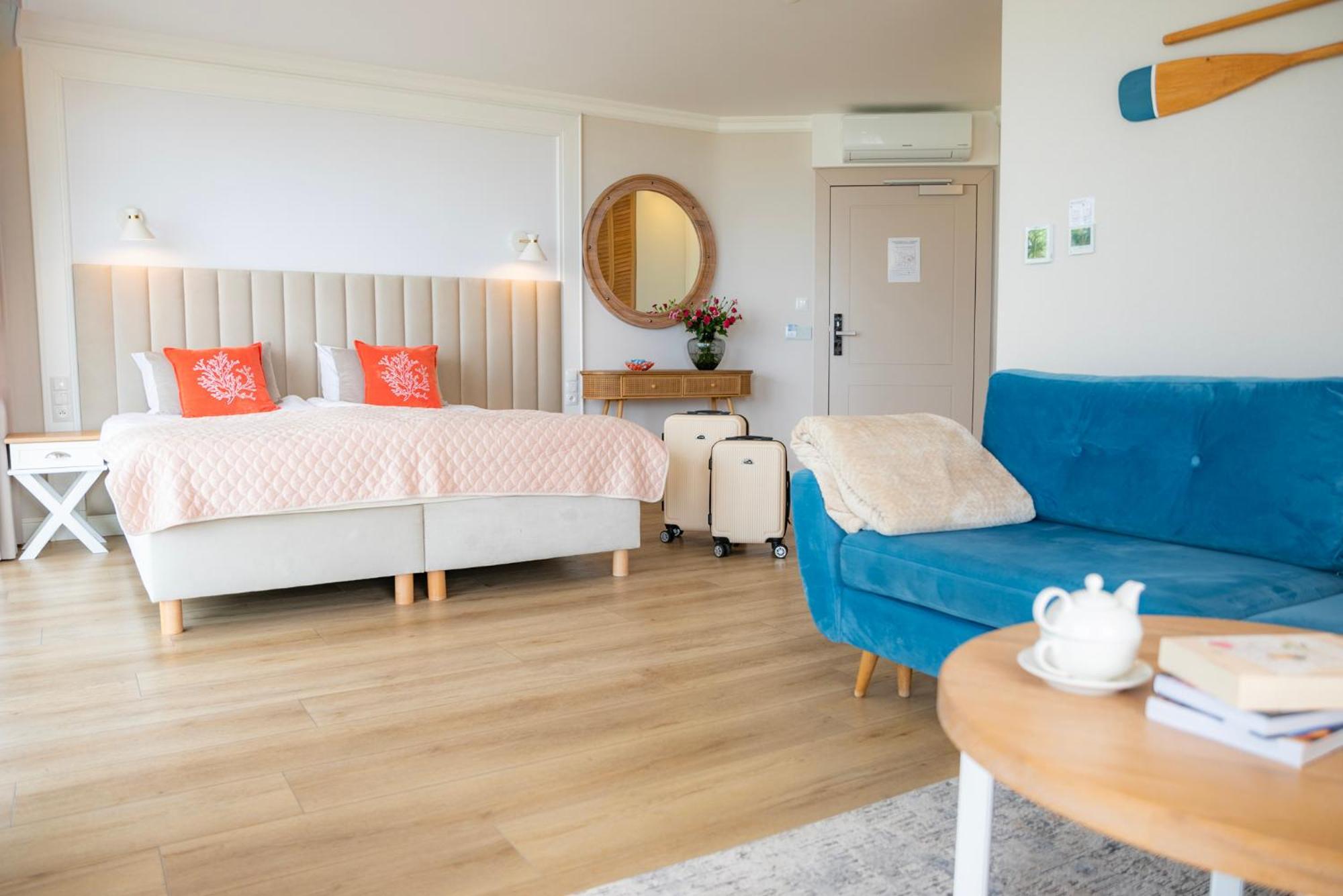 Hotel Szerokie Wody Sea & Sand Устка Экстерьер фото
